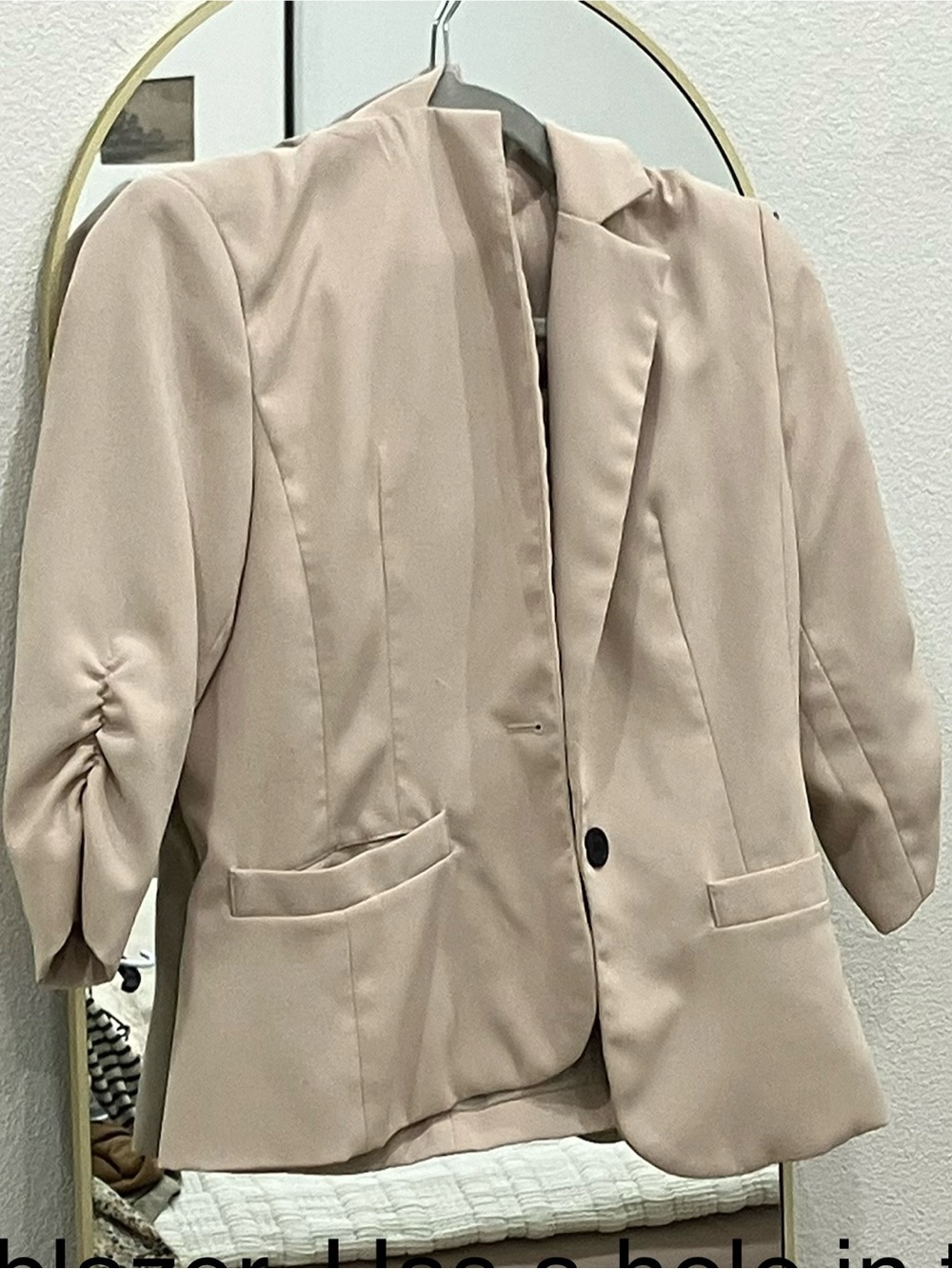Women’s Tailored Satin-Blend Blazer in Light Beige